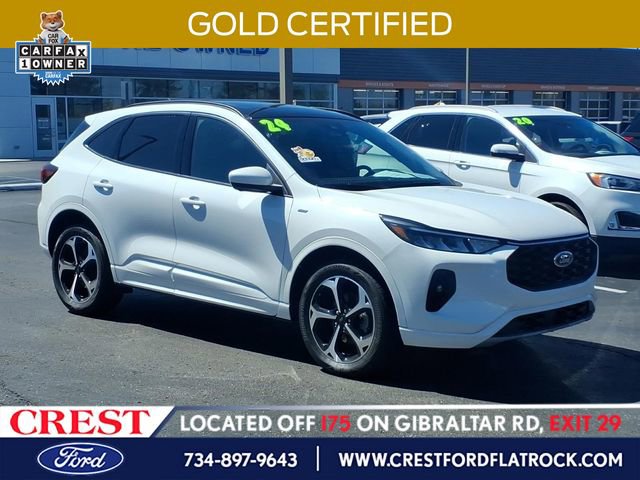 Certified 2024 Ford Escape ST-Line Select w/ Tech Pack #2 AWD/4WD image 1