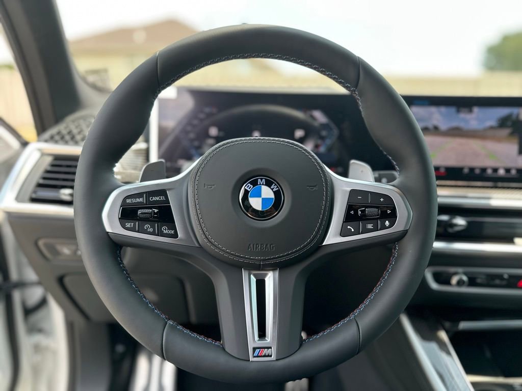 New 2026 BMW X5 M60i w/ Executive Package image 30