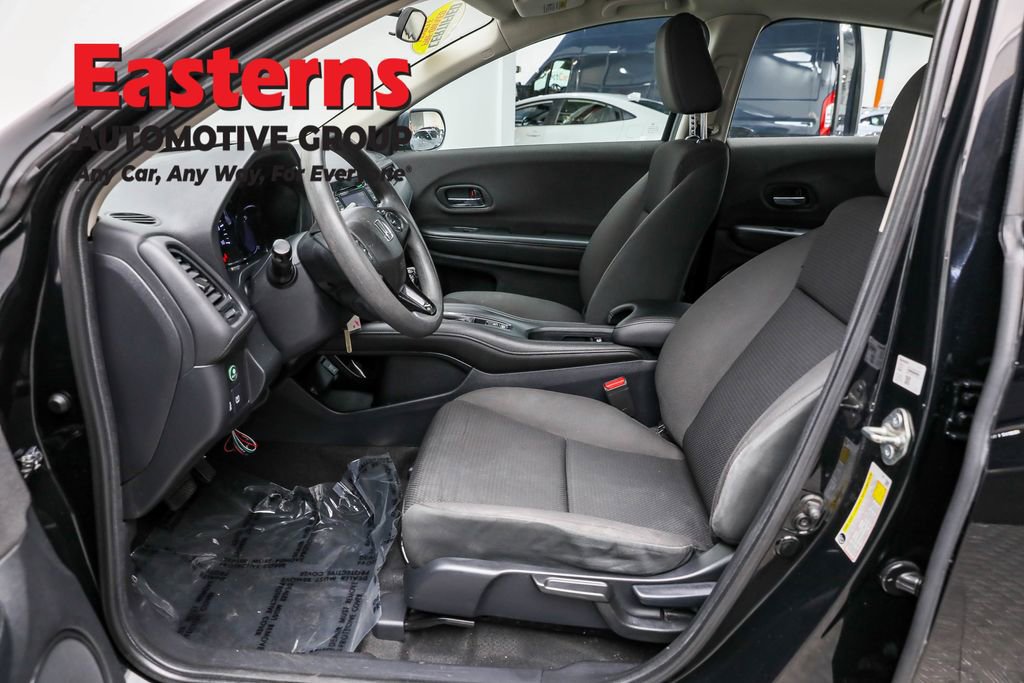 Used 2019 Honda HR-V LX image 14