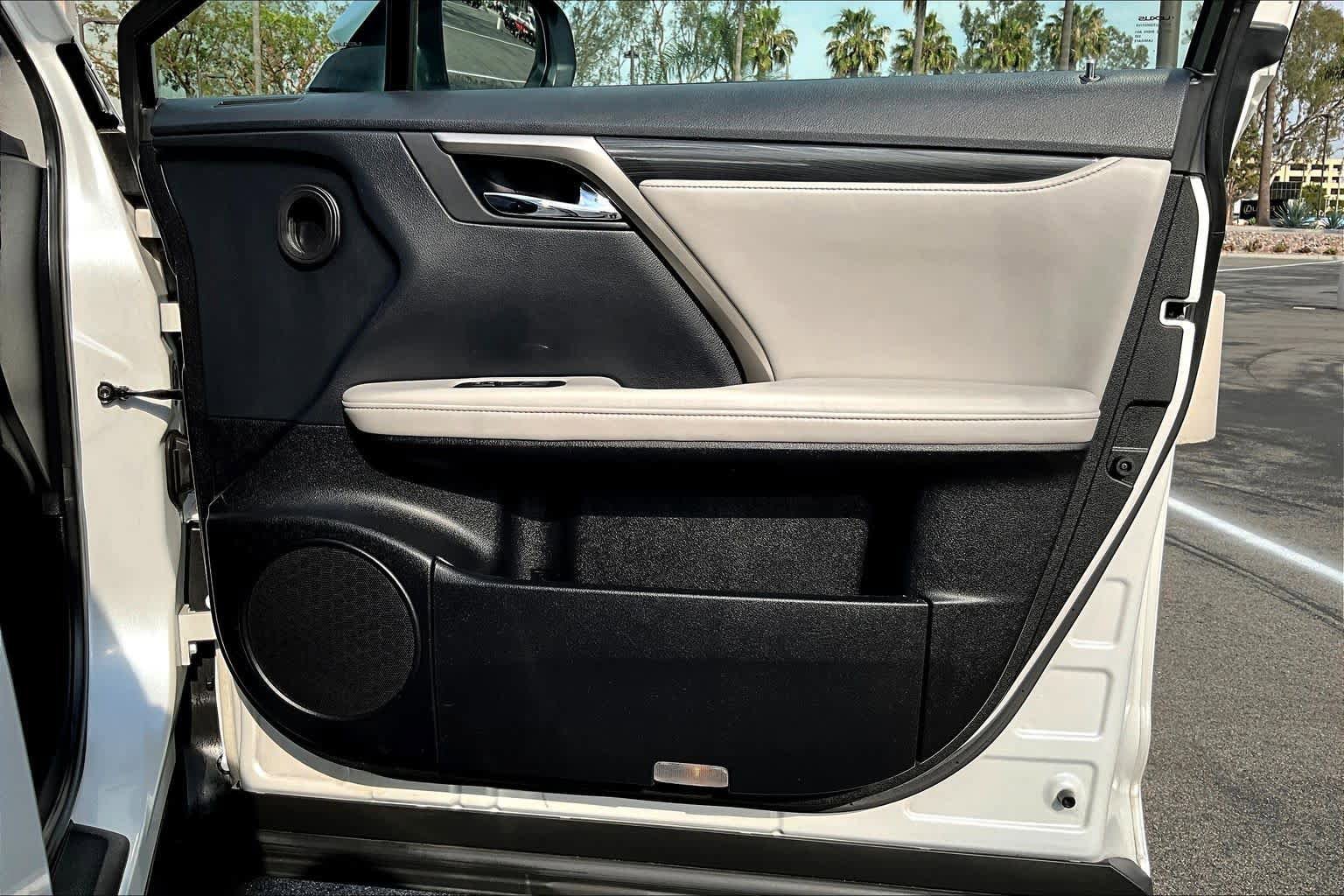 Used 2019 Lexus RX 350 FWD w/ Accessory Package image 21