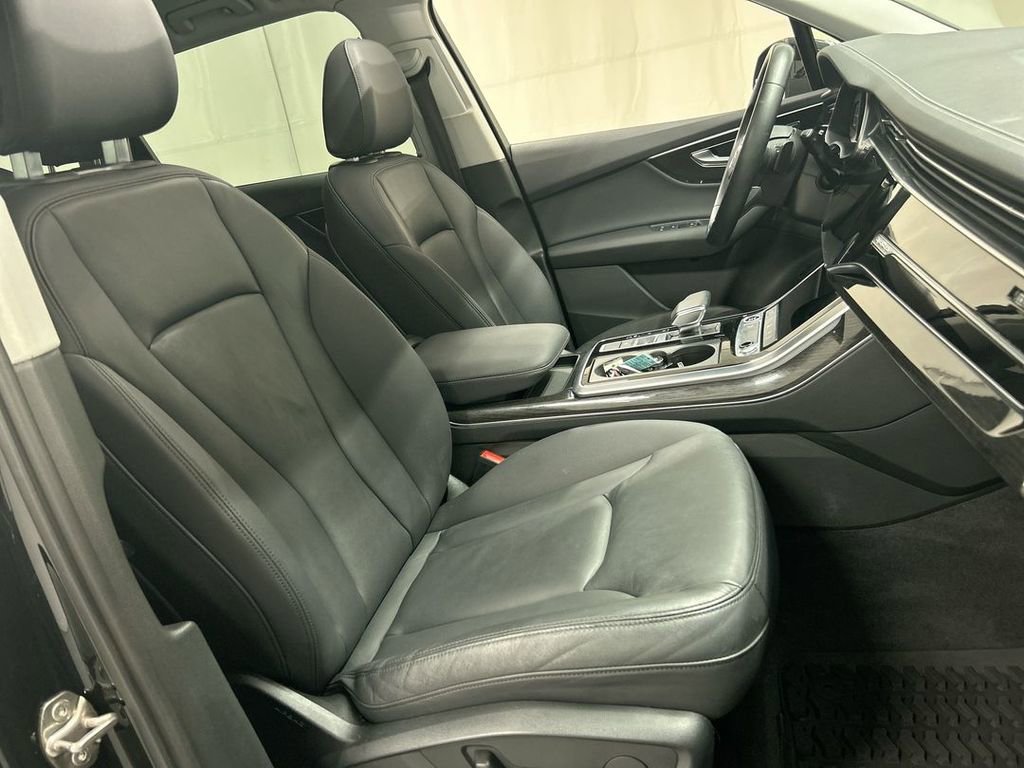 Used 2023 Audi Q7 2.0T Premium w/ Convenience Package image 22