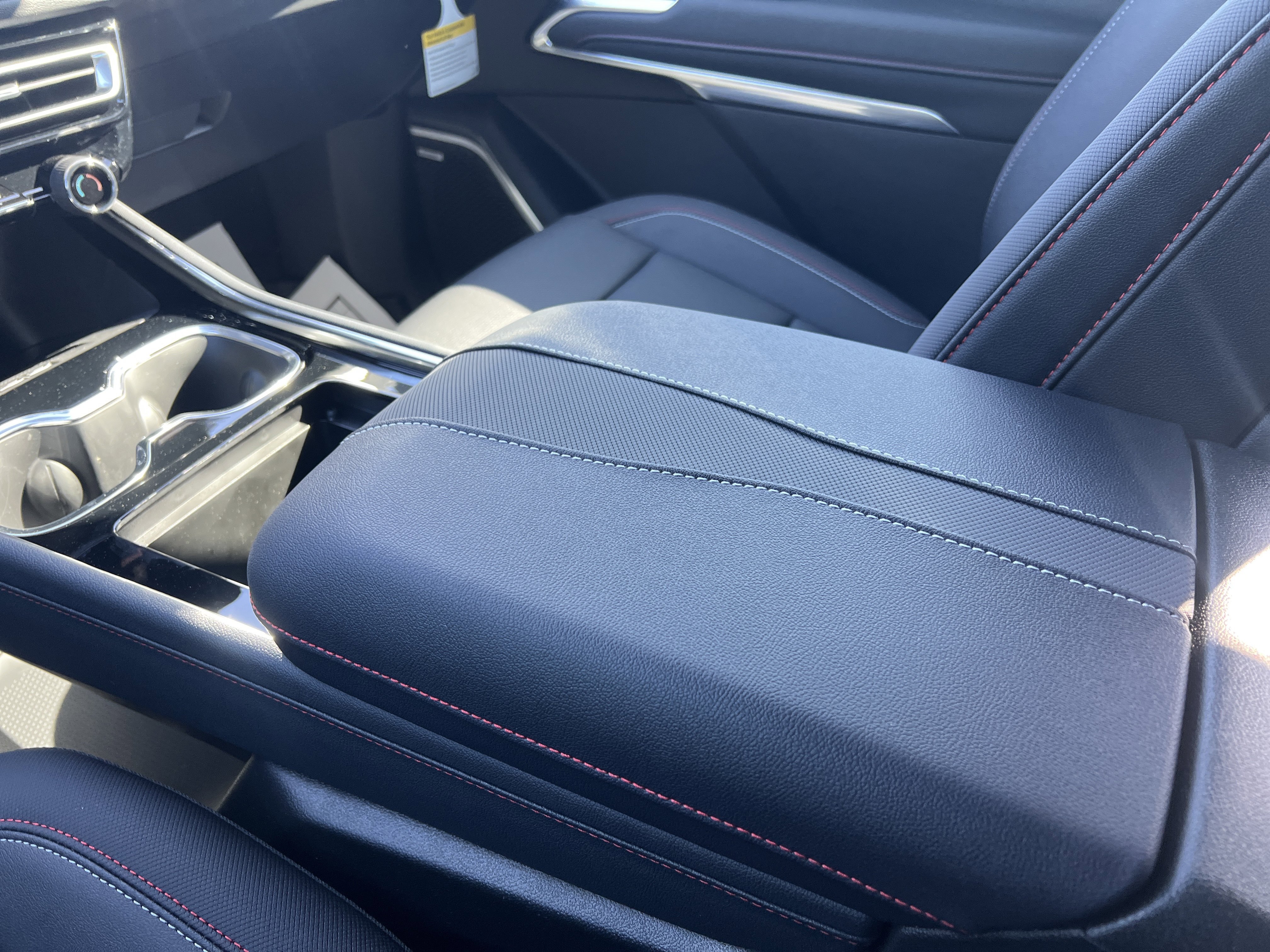 New 2026 Chevrolet Traverse Z71 image 28