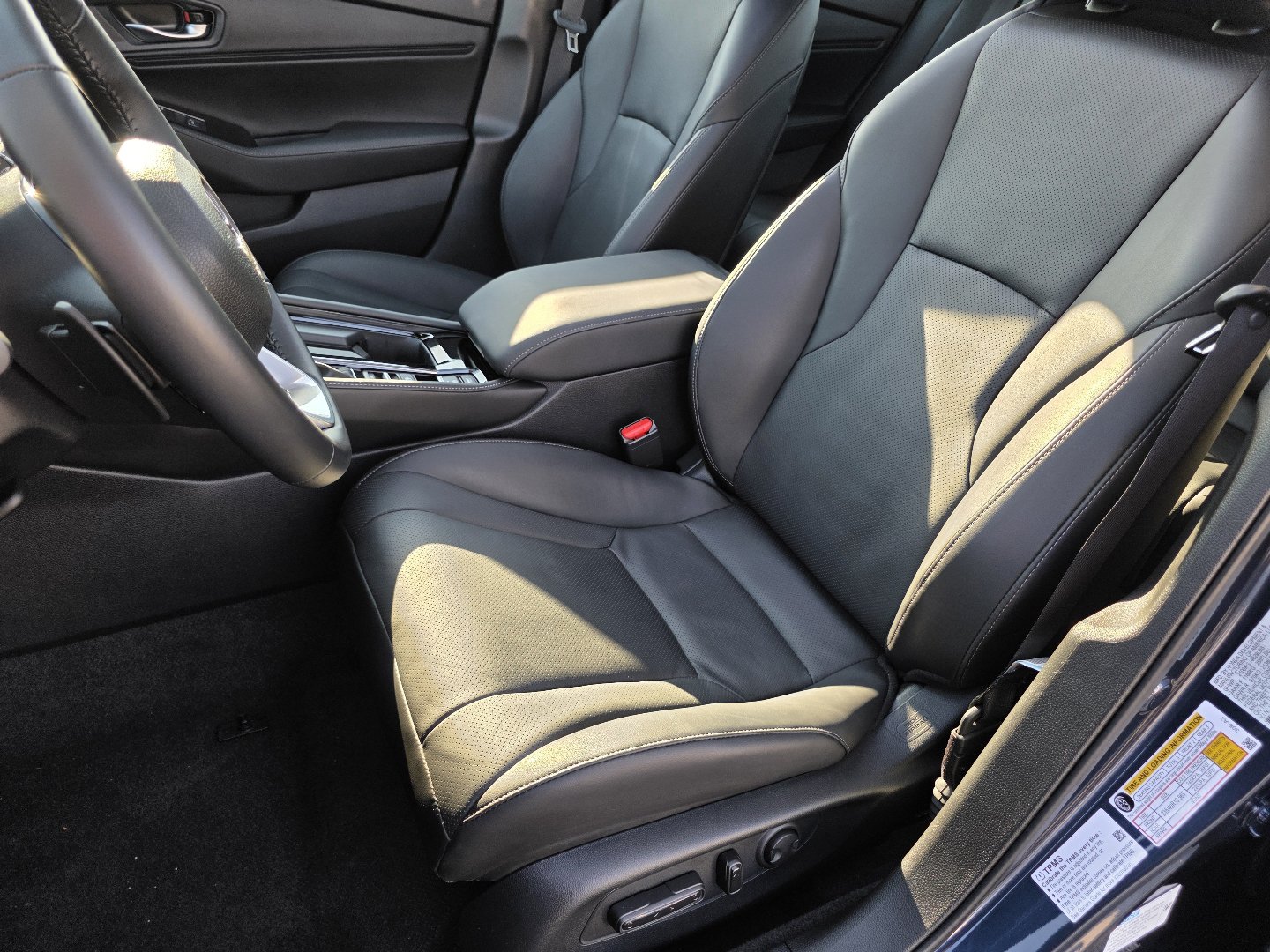 Used 2024 Honda Accord Touring image 24