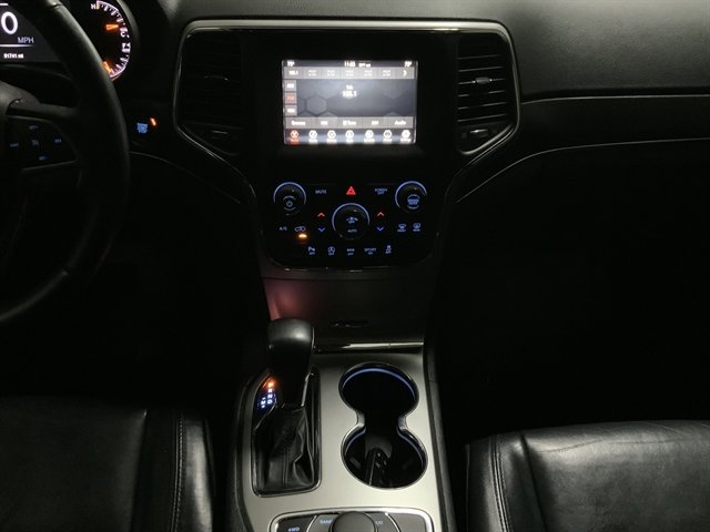 Used 2018 Jeep Grand Cherokee Limited AWD/4WD image 22
