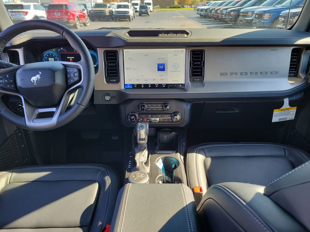 New 2025 Ford Bronco Outer Banks image 11