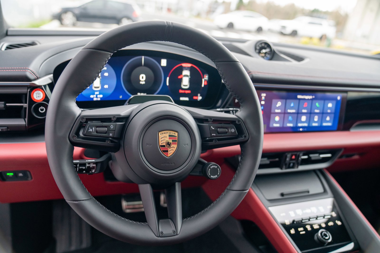 New 2026 Porsche Macan 4S Electric AWD/4WD image 14