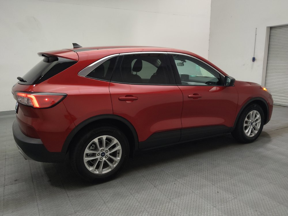 Used 2022 Ford Escape SE FWD image 10