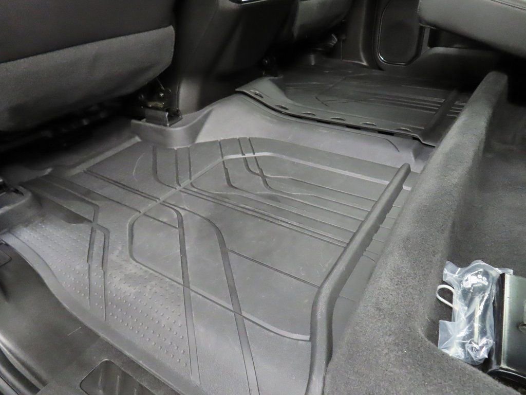 Used 2024 Chevrolet Silverado 2500 ZR2 w/ Technology Package image 77