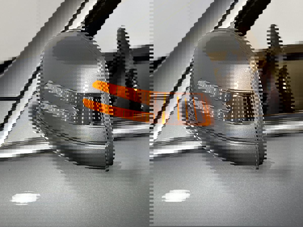 Used 2013 Mercedes-Benz S 550 Sedan image 21