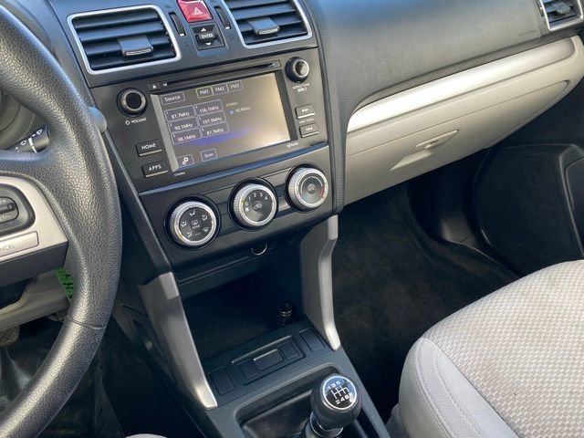 Used 2017 Subaru Forester 2.5i image 16