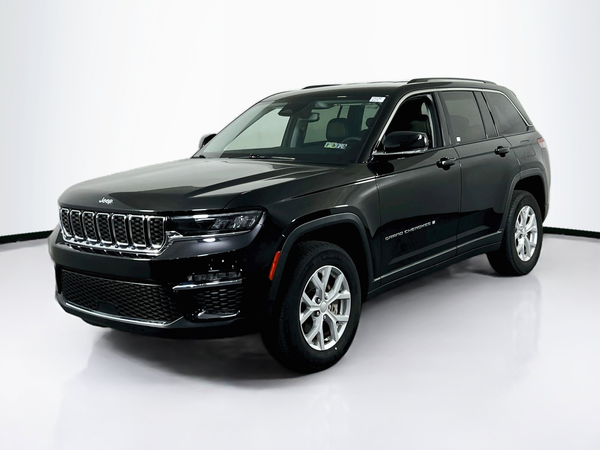 Used 2023 Jeep Grand Cherokee Limited