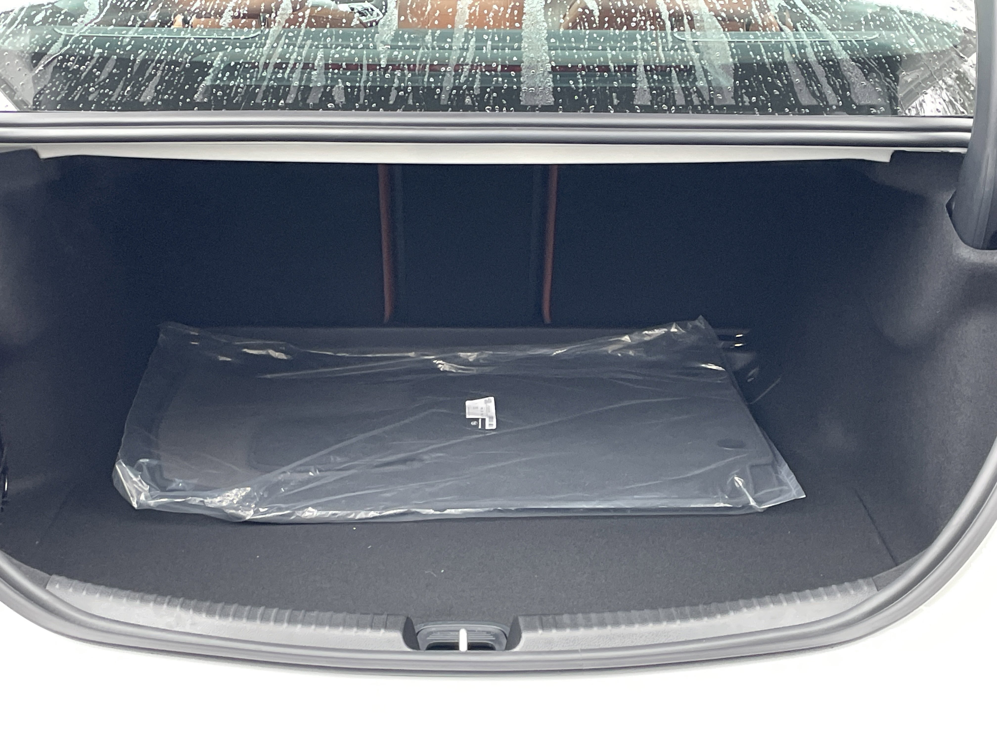 New 2026 Mercedes-Benz C 300 4MATIC Sedan image 9