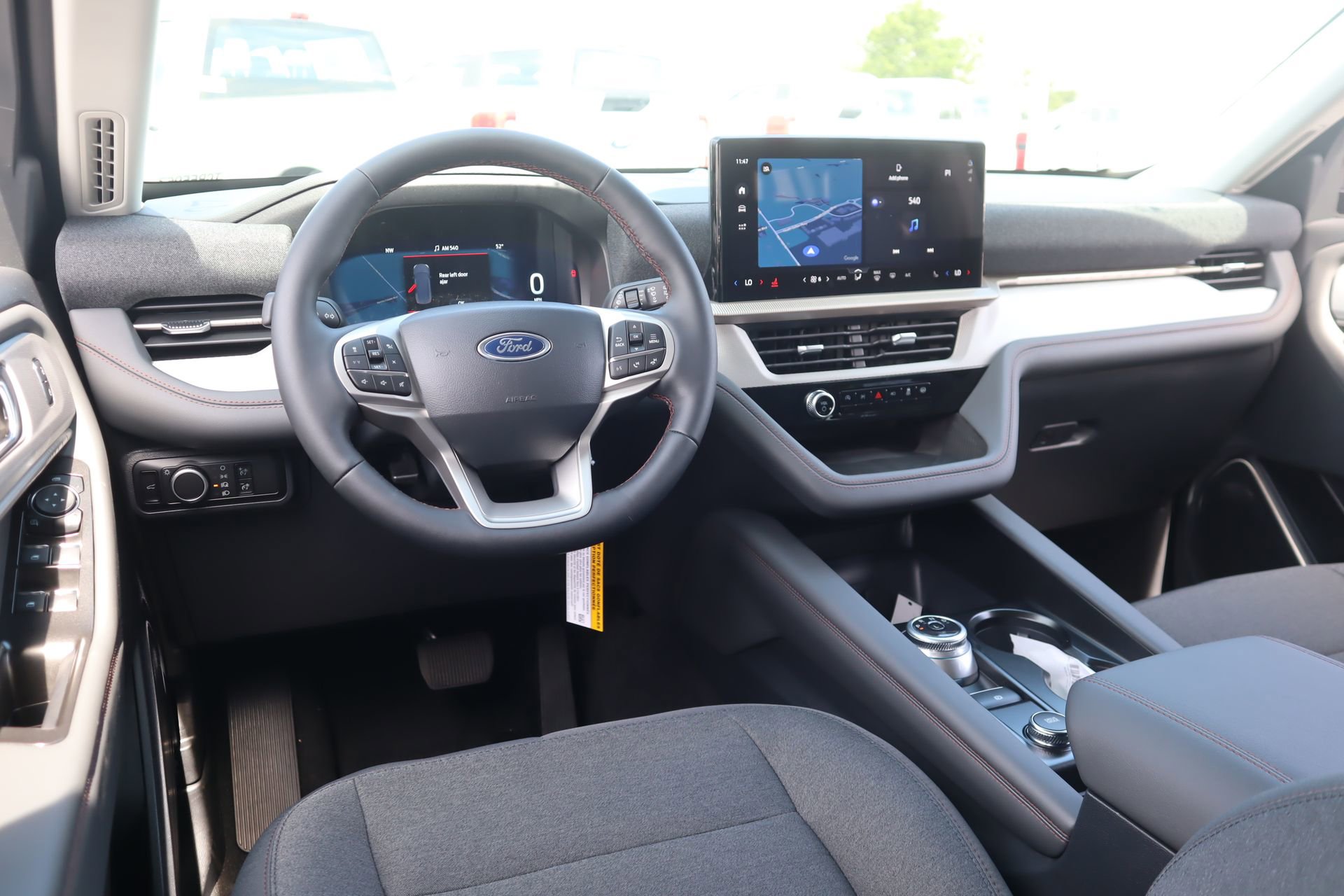 New 2026 Ford Explorer Active RWD image 2