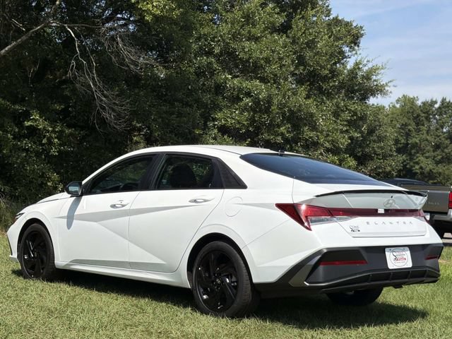 Used 2026 Hyundai Elantra Sport FWD image 10