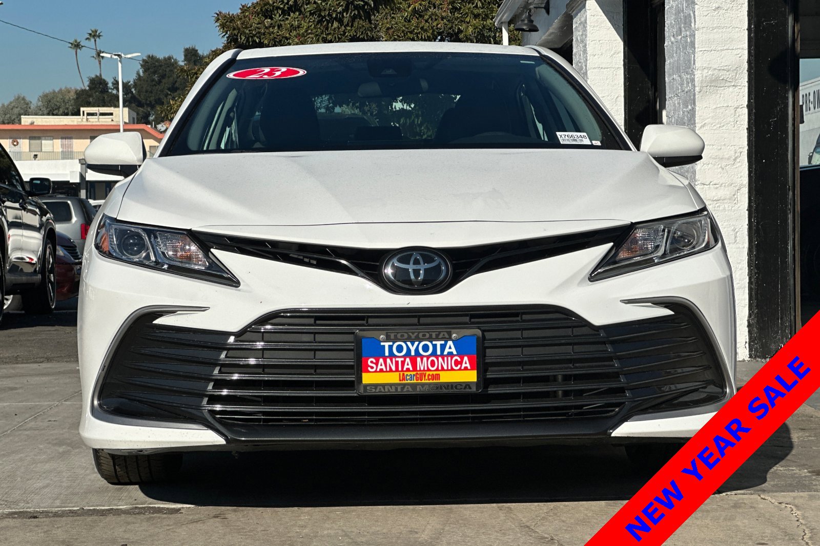 Used 2023 Toyota Camry LE image 9
