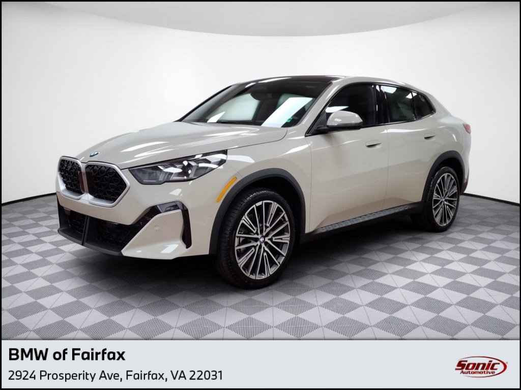 Certified 2026 BMW X2 xDrive28i w/ Technology Package AWD/4WD image 1