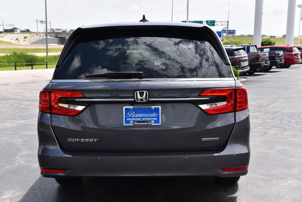Certified 2022 Honda Odyssey Touring image 6