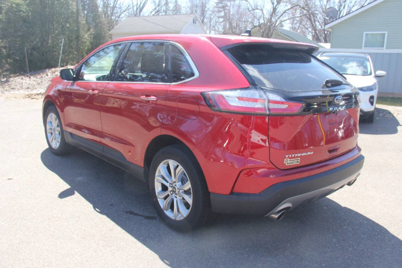 Certified 2024 Ford Edge Titanium AWD/4WD image 6