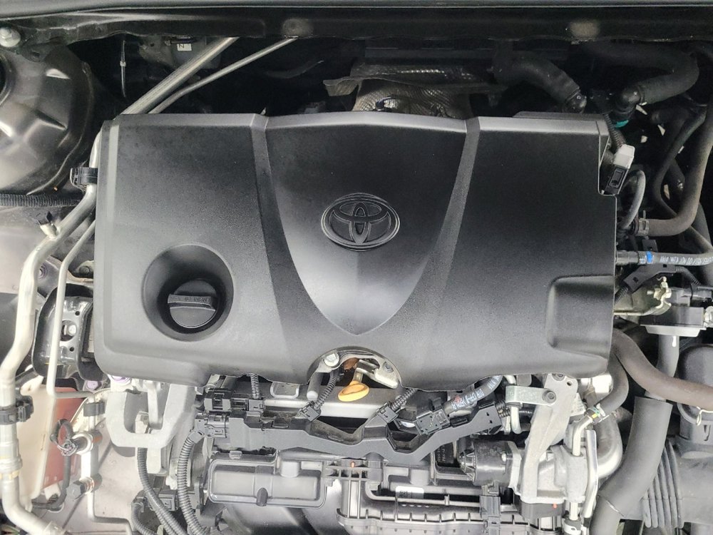 Used 2019 Toyota Camry L image 30