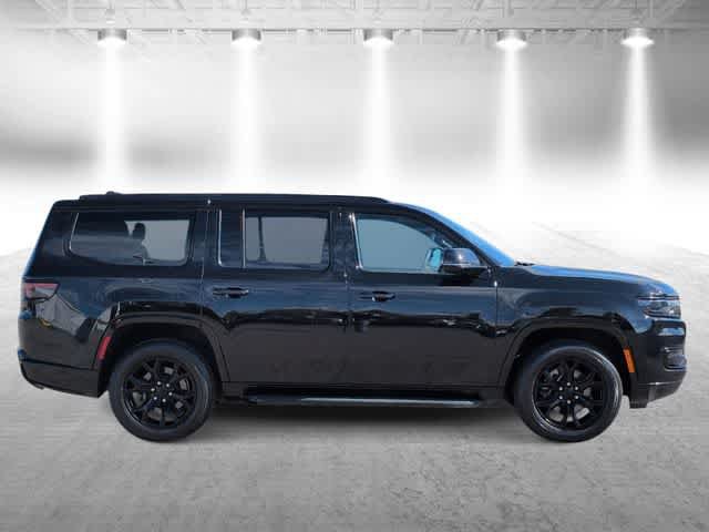 Used 2024 Jeep Wagoneer Series II AWD/4WD image 9
