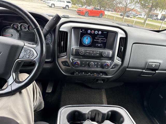 Used 2018 Chevrolet Silverado 1500 LT w/ Midnight Edition AWD/4WD image 48