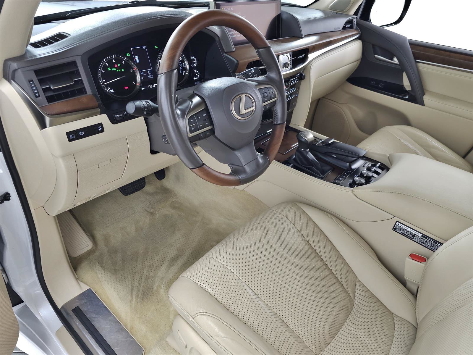 Certified 2021 Lexus LX 570 4WD w/ Luxury Package image 17