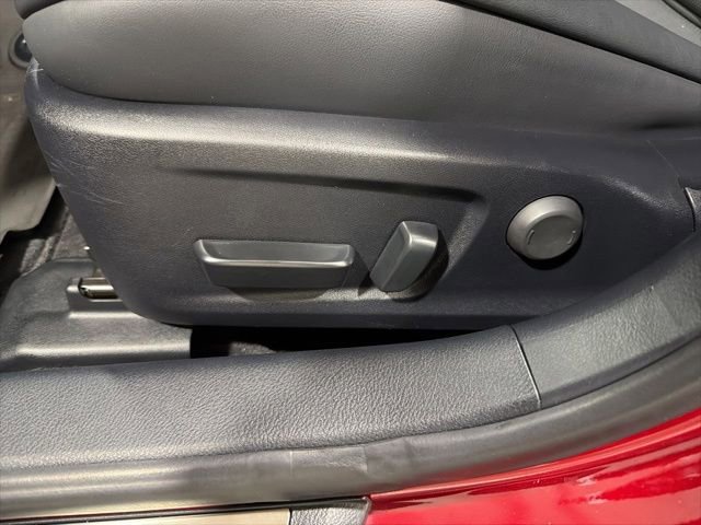 Used 2023 Lexus IS 350 F Sport w/ Memory Package RWD image 13