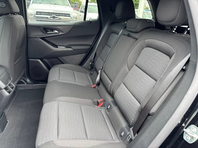 New 2027 Chevrolet Equinox LT AWD/4WD image 32