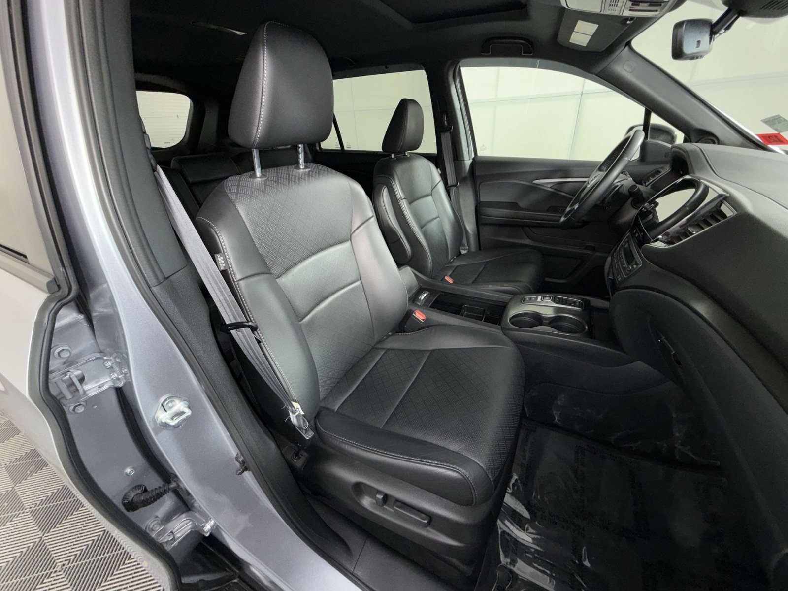 Used 2021 Honda Passport EX-L image 26