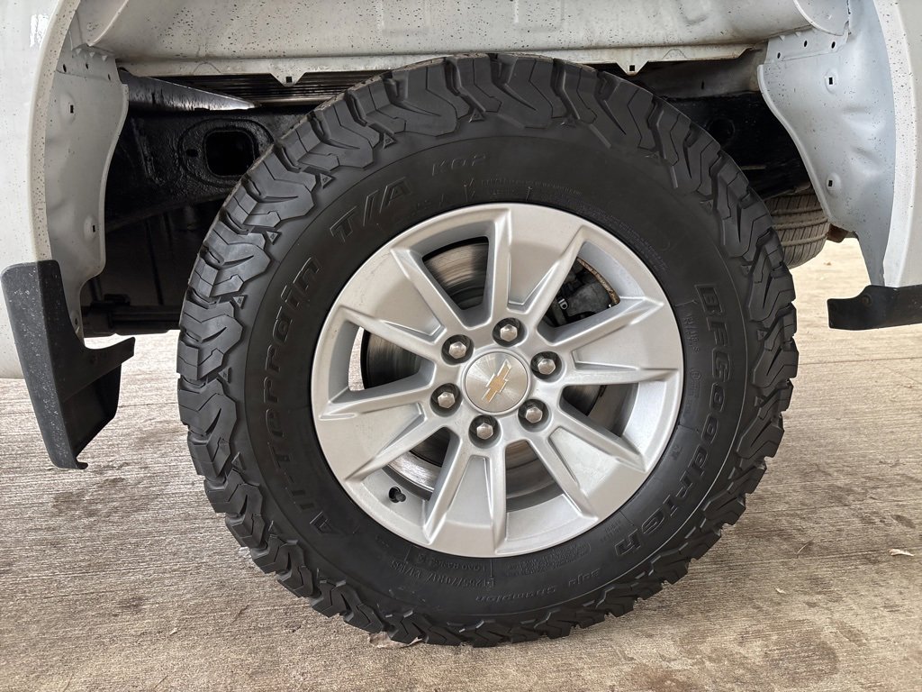 Used 2023 Chevrolet Silverado 1500 LT image 36
