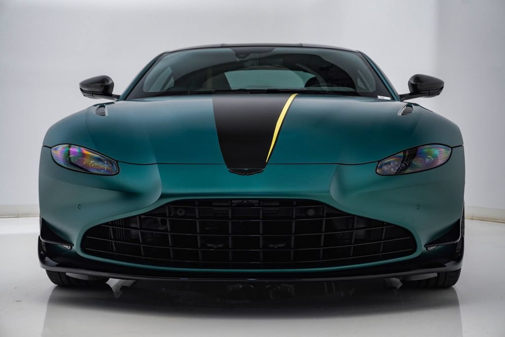 Used 2023 Aston Martin V8 Vantage Coupe RWD image 5