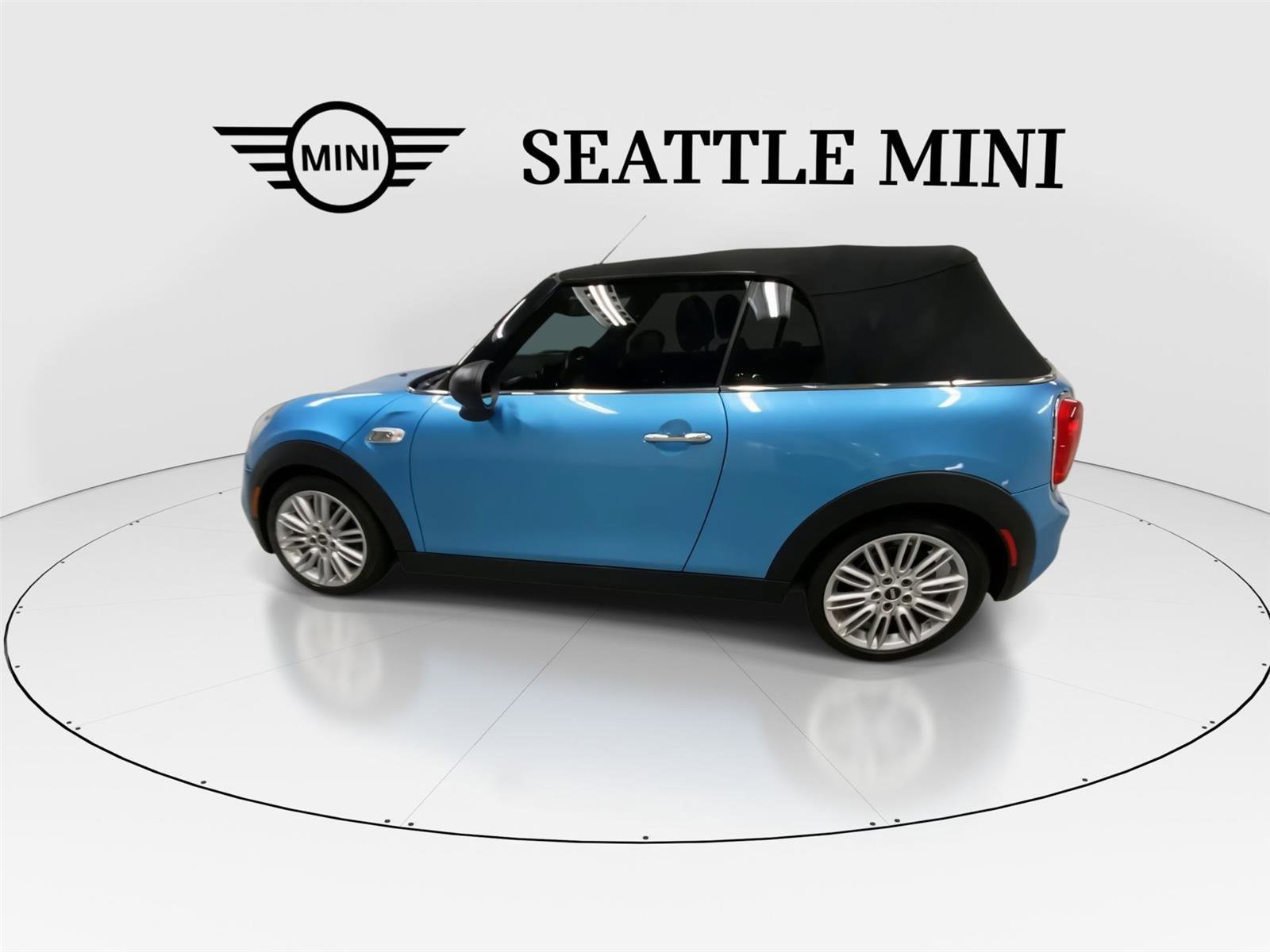 Used 2017 MINI Cooper S image 6