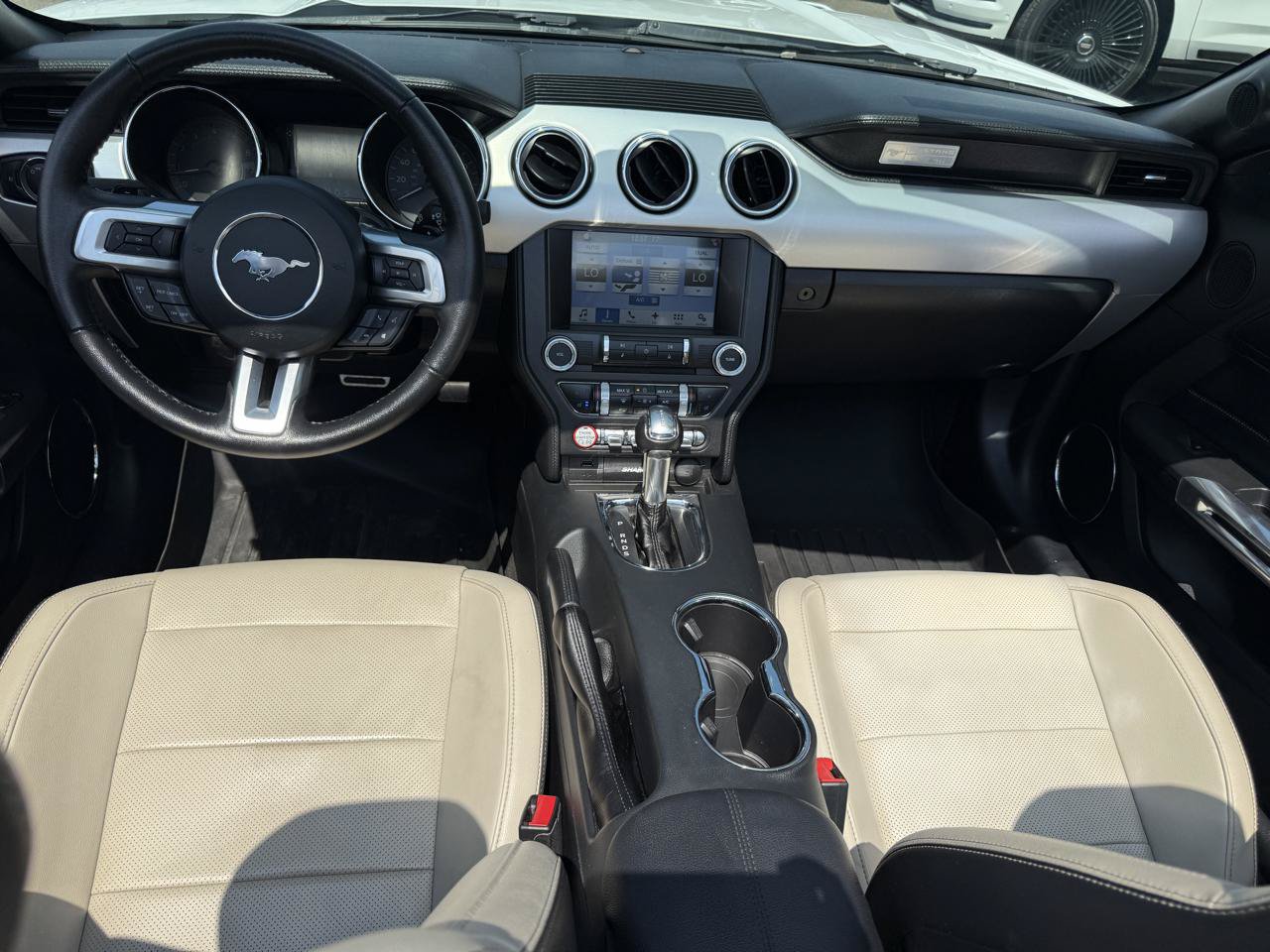 Used 2017 Ford Mustang GT Premium w/ Equipment Group 401A RWD image 18