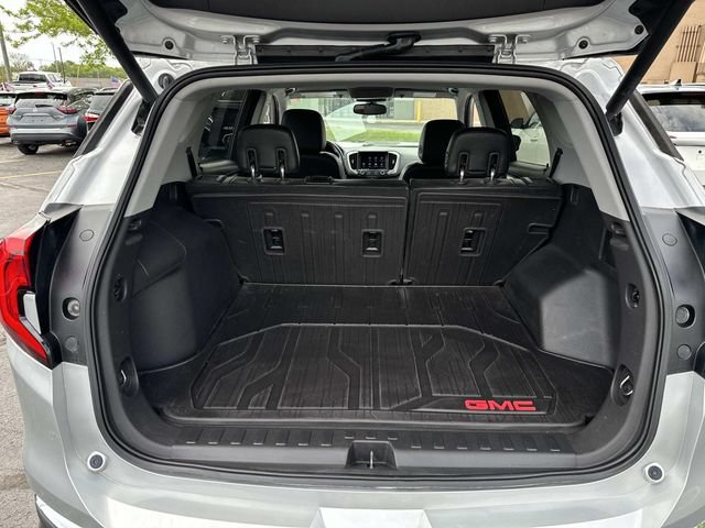 Used 2019 GMC Terrain SLT w/ Preferred Package FWD image 17
