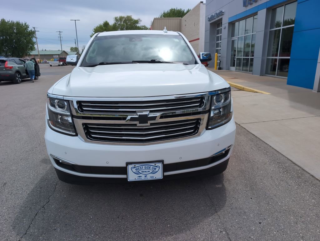 Used 2017 Chevrolet Tahoe Premier AWD/4WD image 3