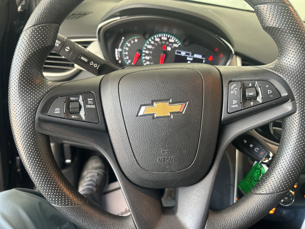 Used 2022 Chevrolet Trax LS w/ Tint and Cruise Package image 14