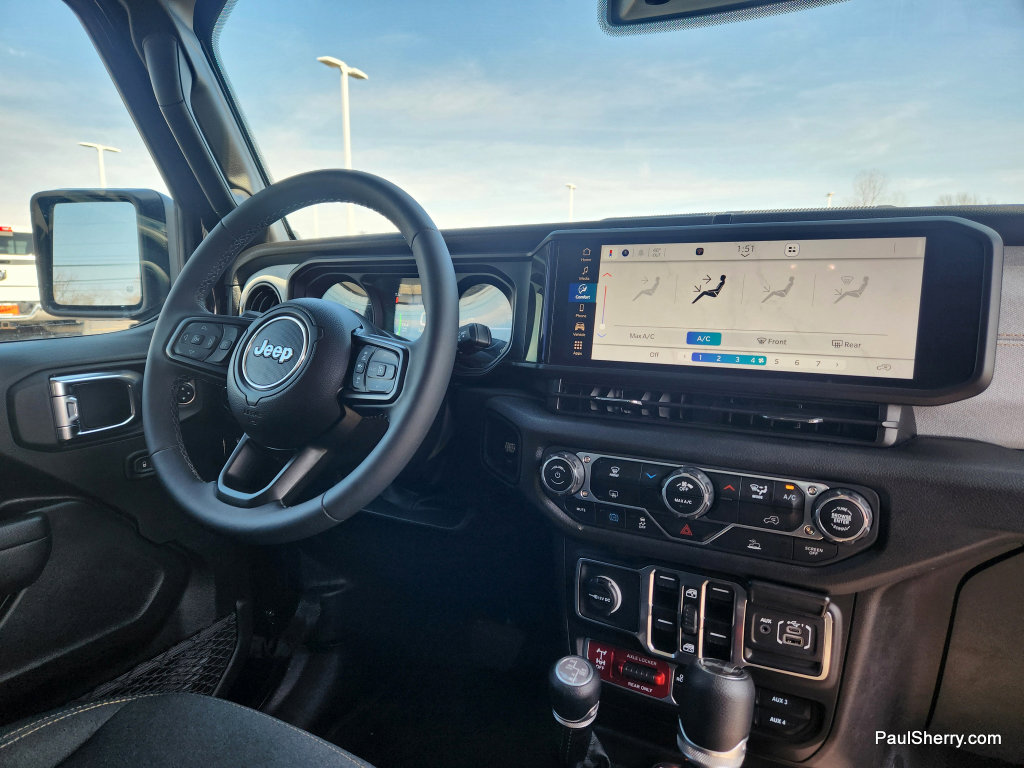 Used 2025 Jeep Wrangler Willys image 29