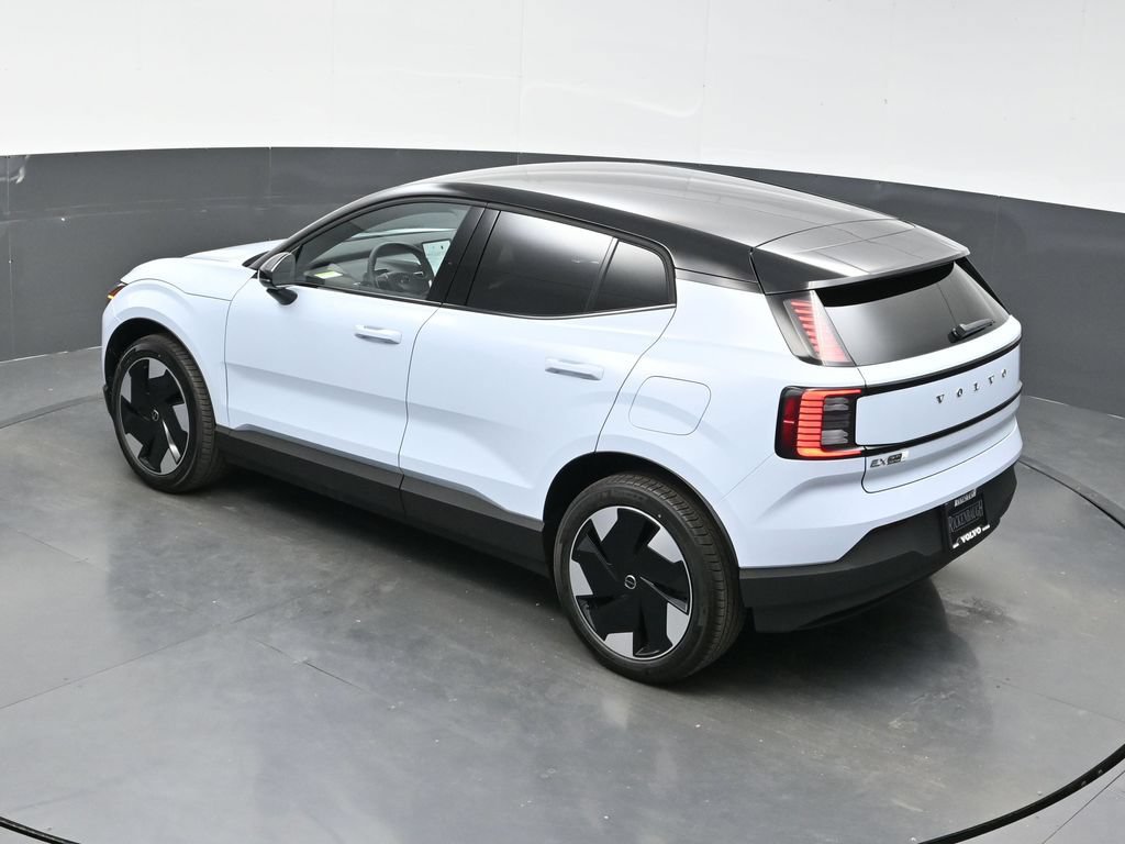 New 2026 Volvo EX30 Plus w/ Protection Package Premier AWD/4WD image 33
