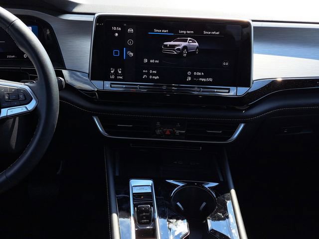 Used 2024 Volkswagen Atlas Cross Sport SE image 26