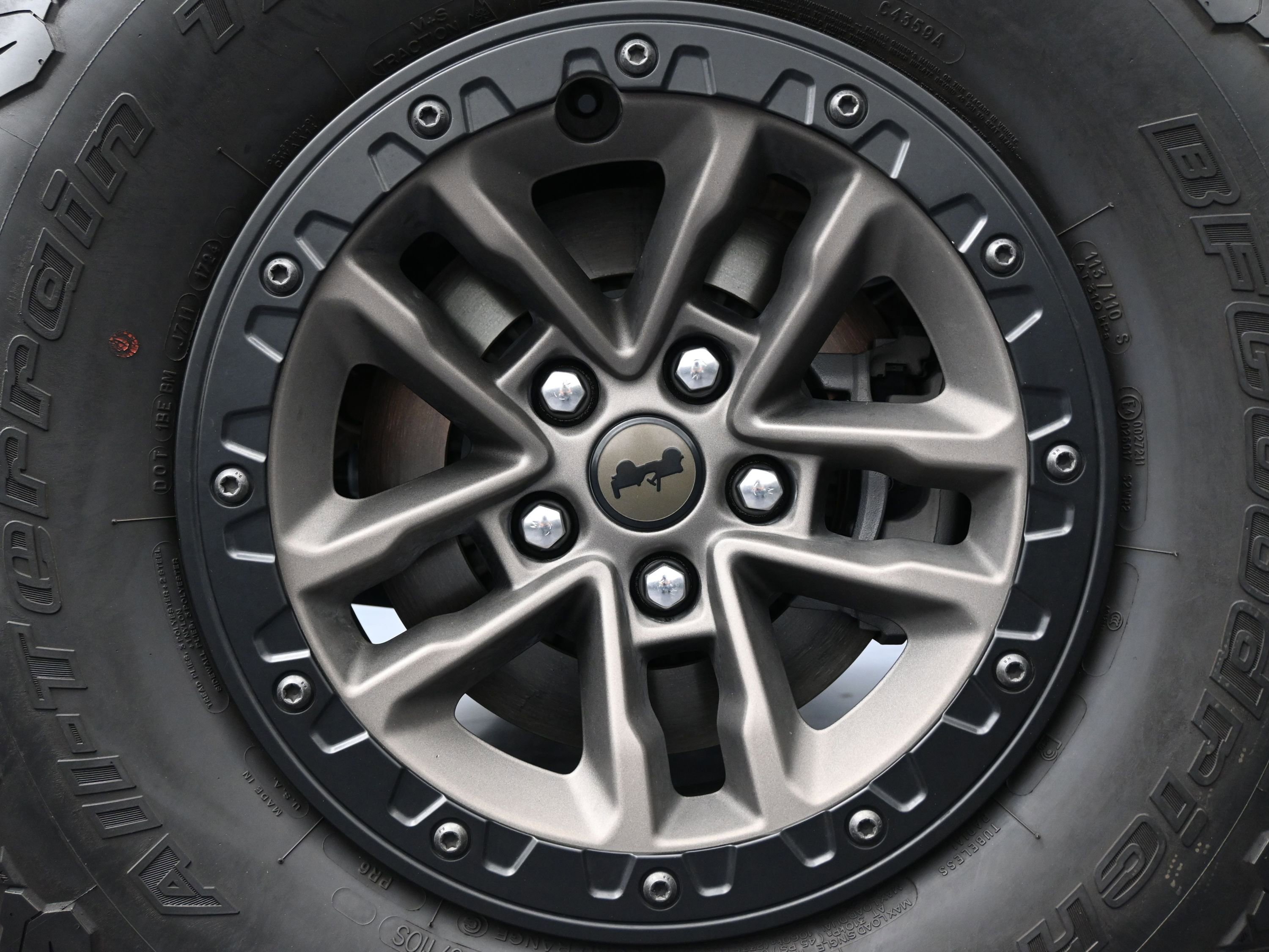 Used 2024 Jeep Wrangler Unlimited Rubicon 392 image 32