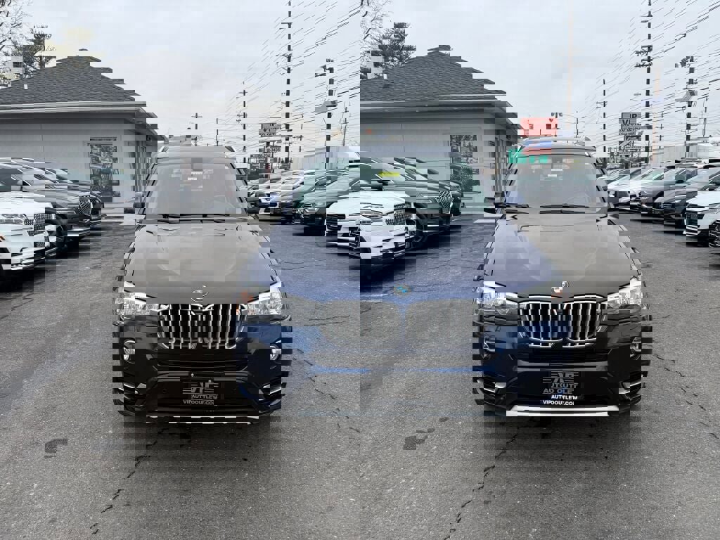 Used 2016 BMW X3 xDrive28i image 2