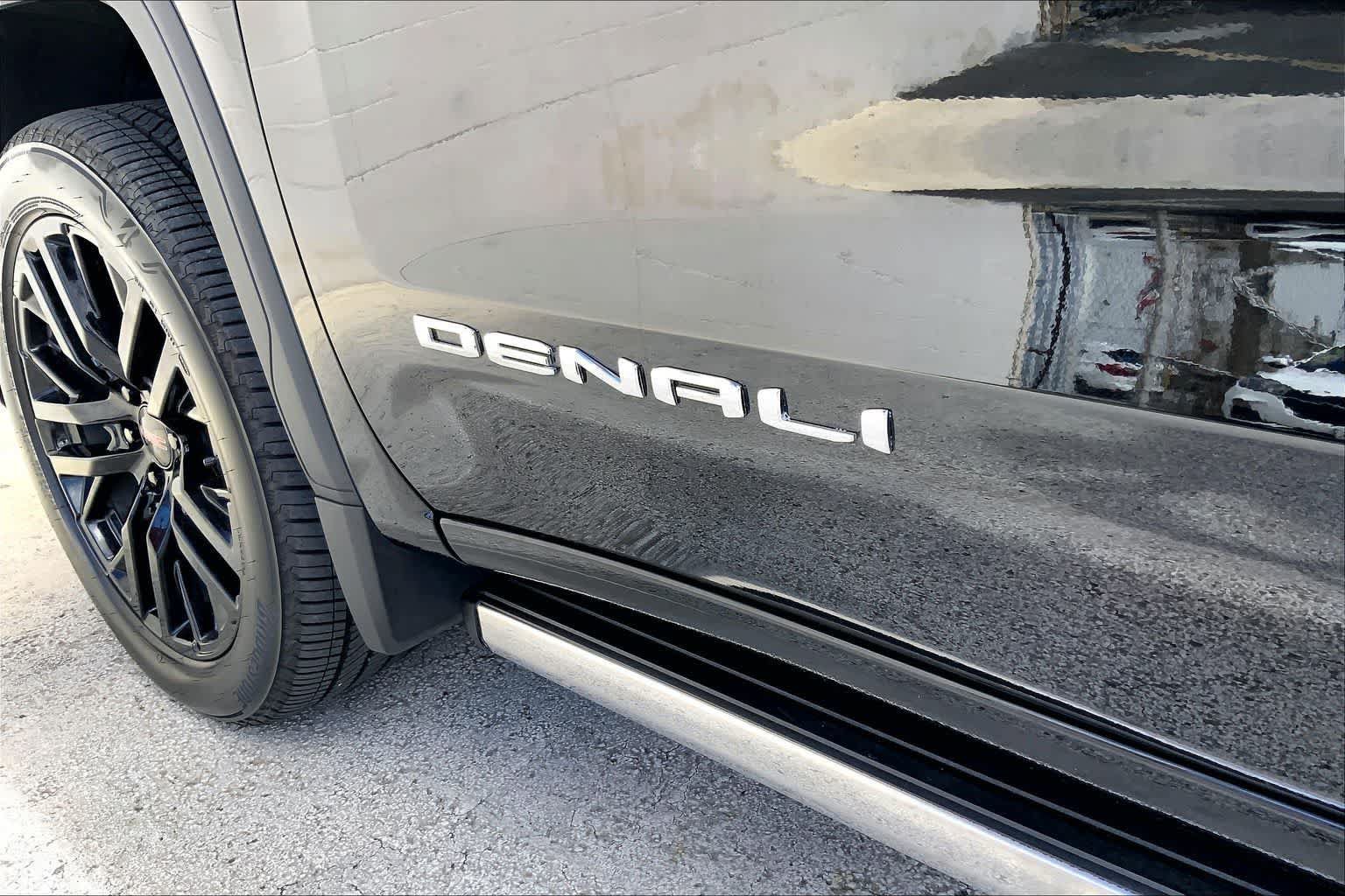 Used 2026 GMC Sierra 1500 Denali w/ Technology Package AWD/4WD image 7