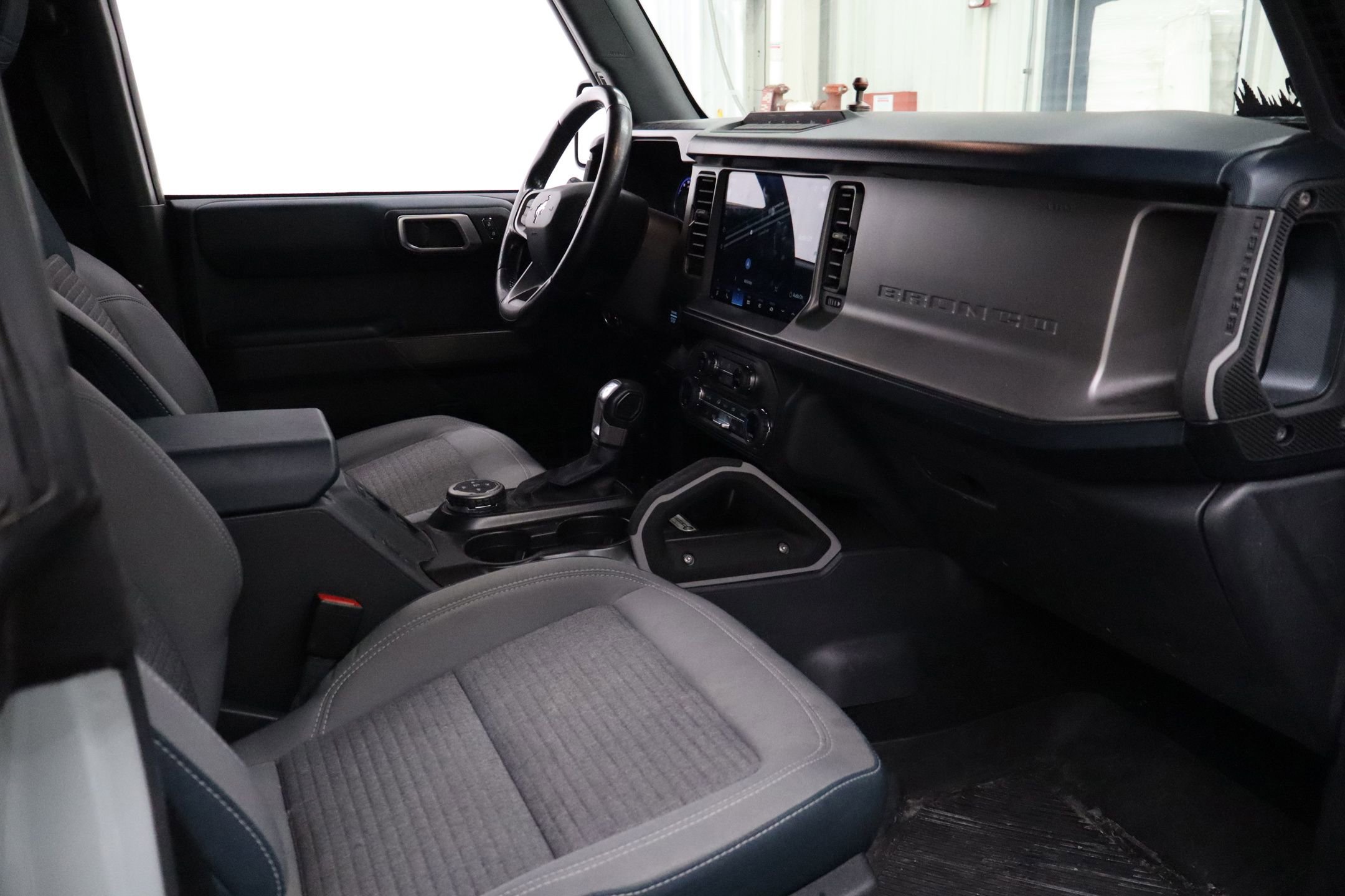 Used 2021 Ford Bronco Outer Banks w/ Sasquatch Package image 30