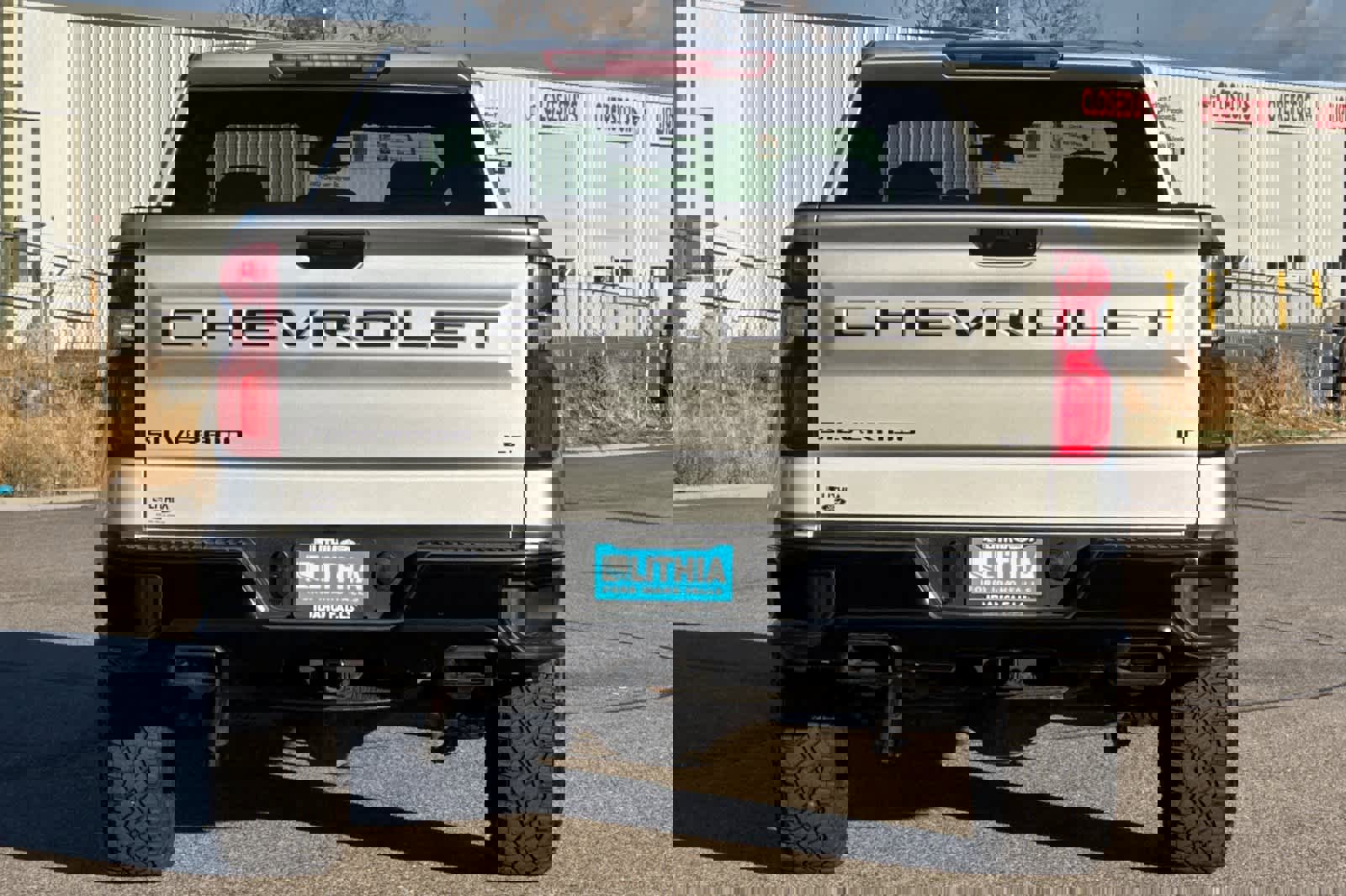 Used 2021 Chevrolet Silverado 1500 LT Trail Boss w/ Bed Protection Package image 7