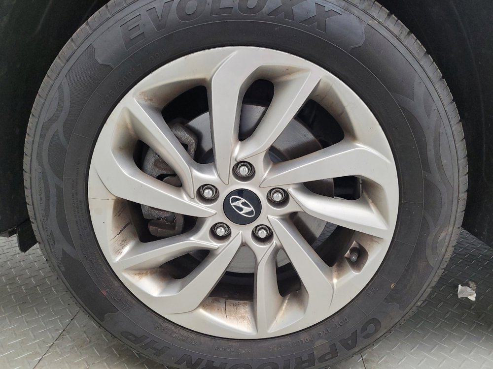 Used 2017 Hyundai Tucson SE w/ SE Popular Package 02 AWD/4WD image 31