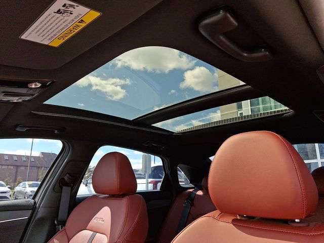 Used 2023 Kia K5 GT-Line image 14