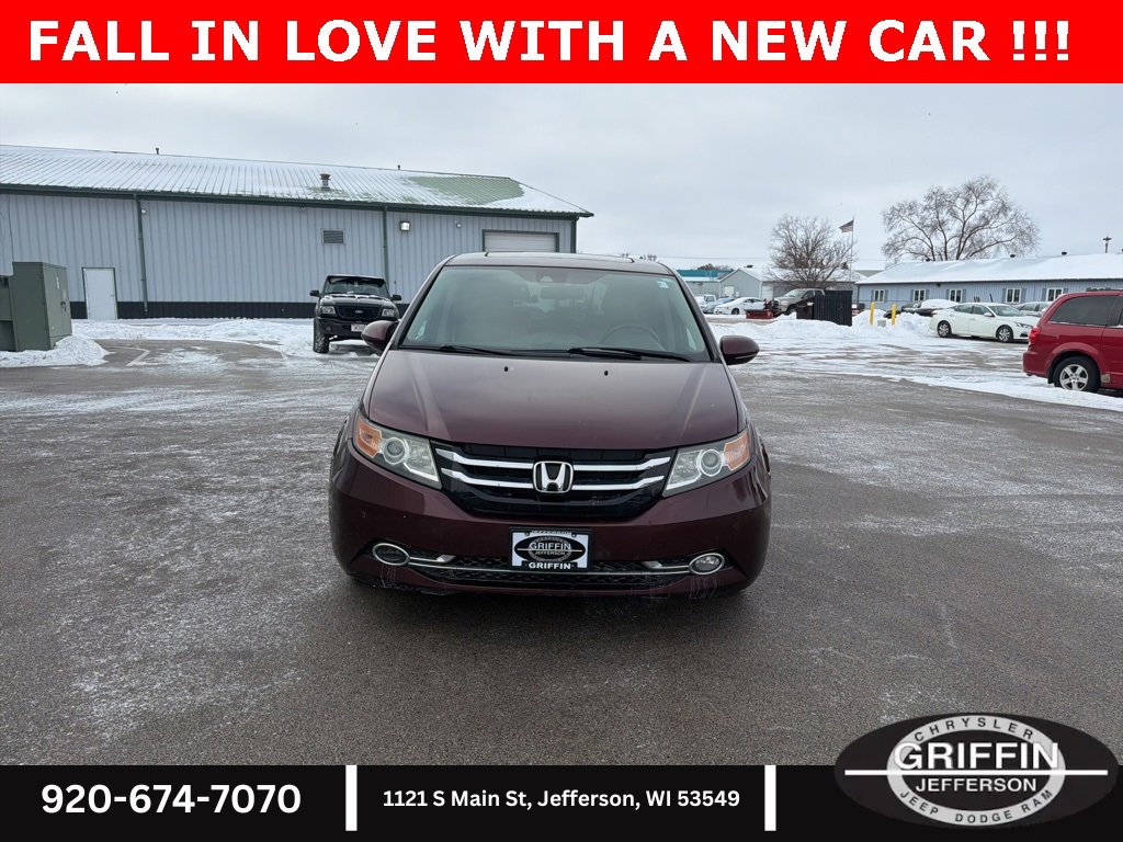 Used 2015 Honda Odyssey Touring Elite image 3