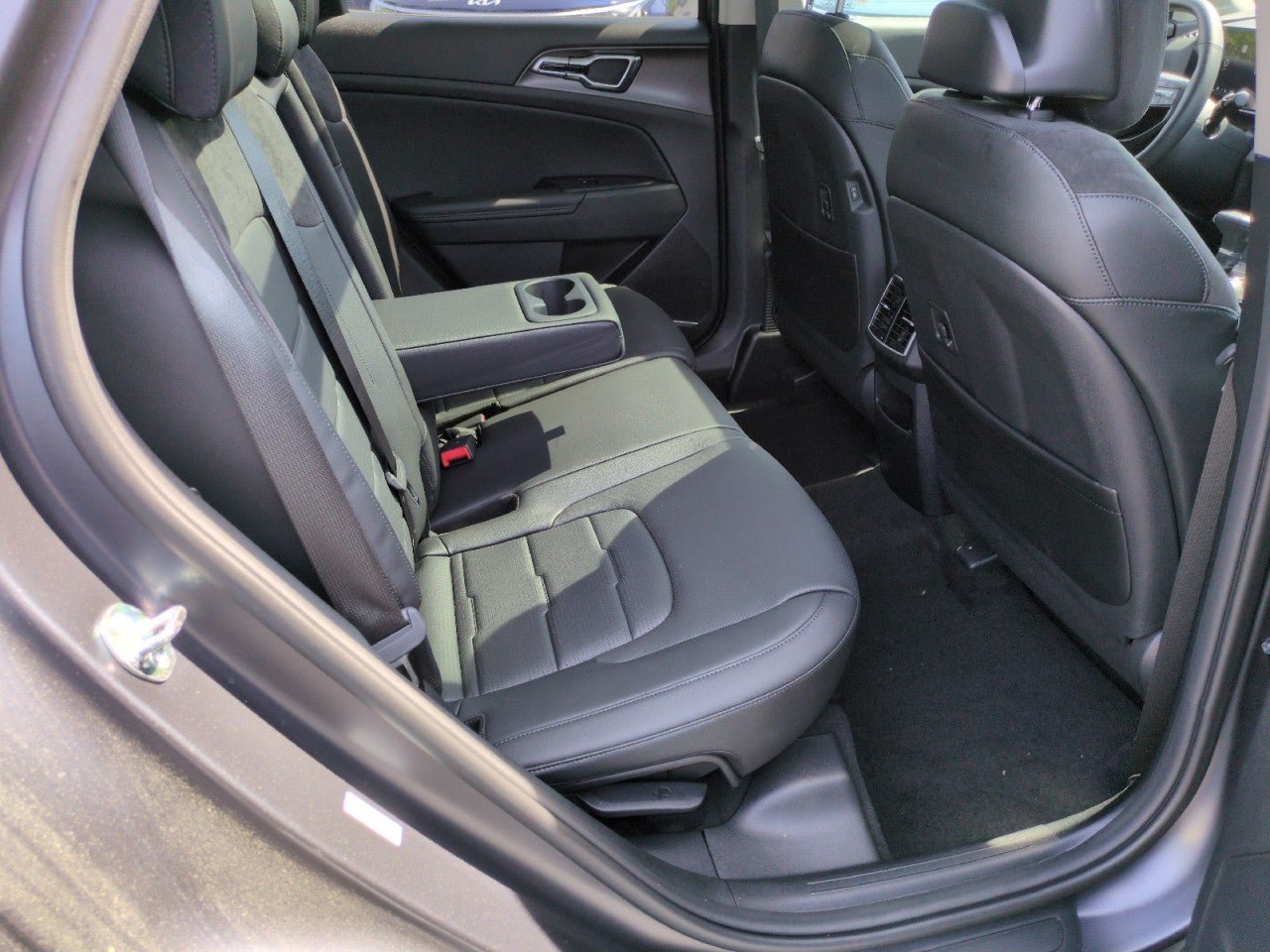 New 2026 Kia Sportage SX FWD image 40
