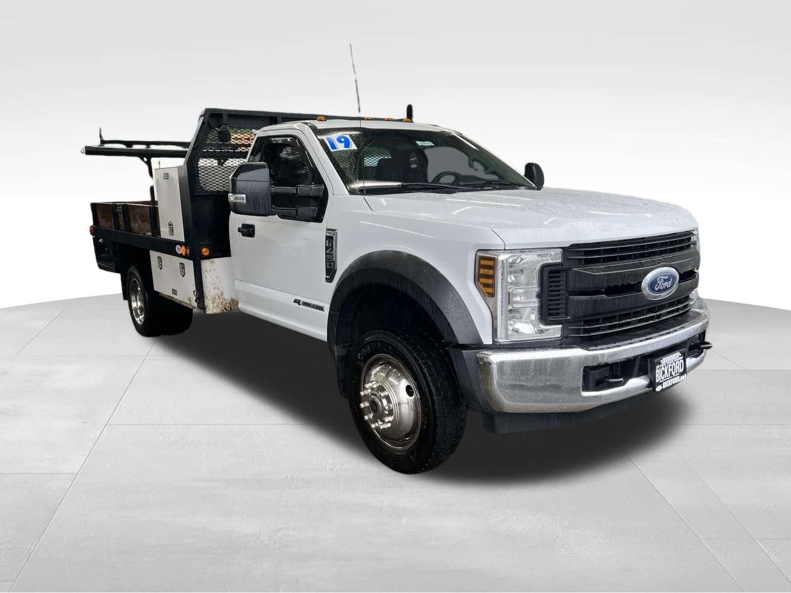 Used 2019 Ford F450 XL w/ XL Value Package RWD image 3