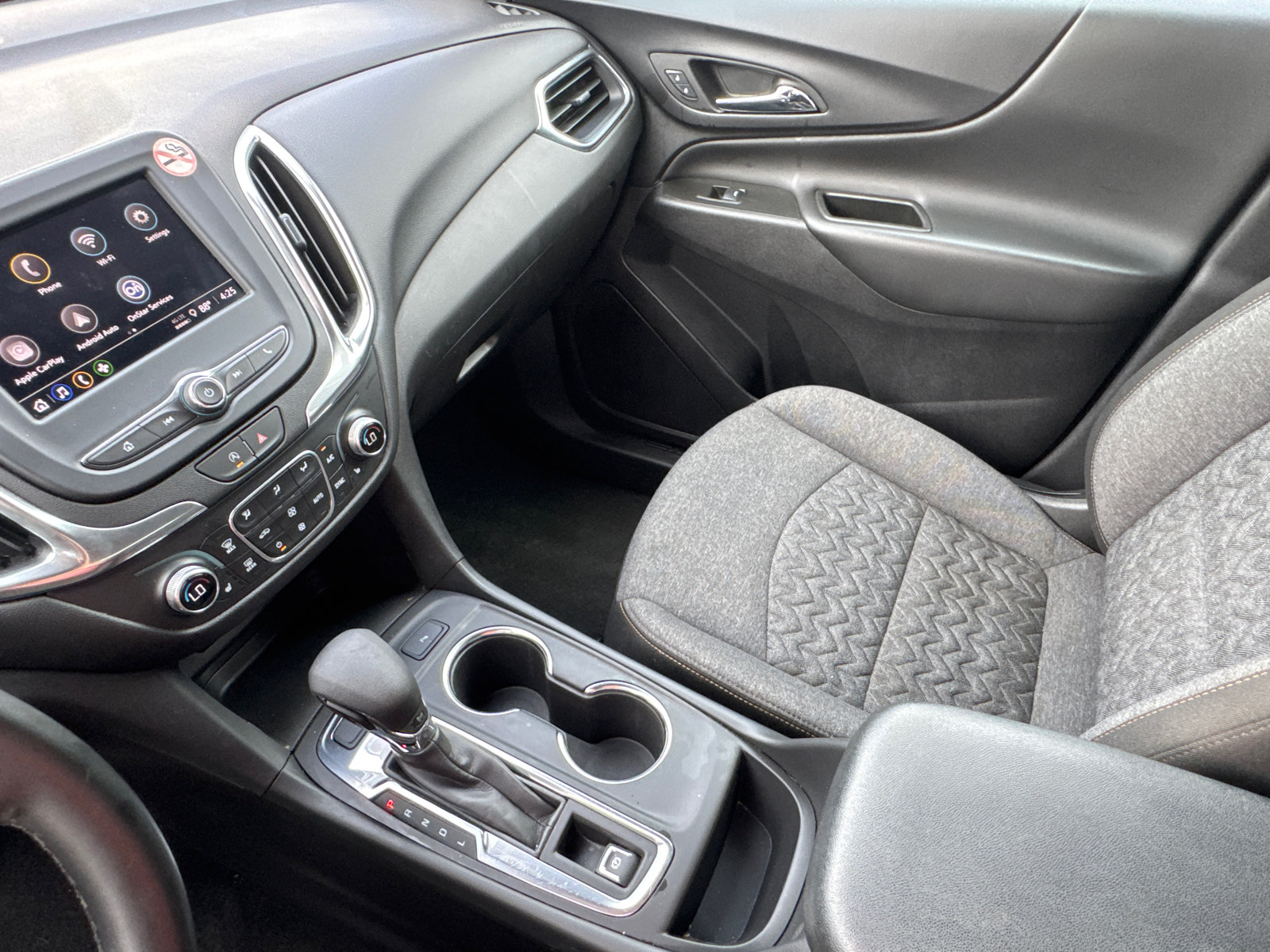 Used 2024 Chevrolet Equinox LT AWD/4WD image 26